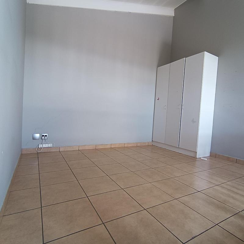 To Let 1 Bedroom Property for Rent in Die Bult North West